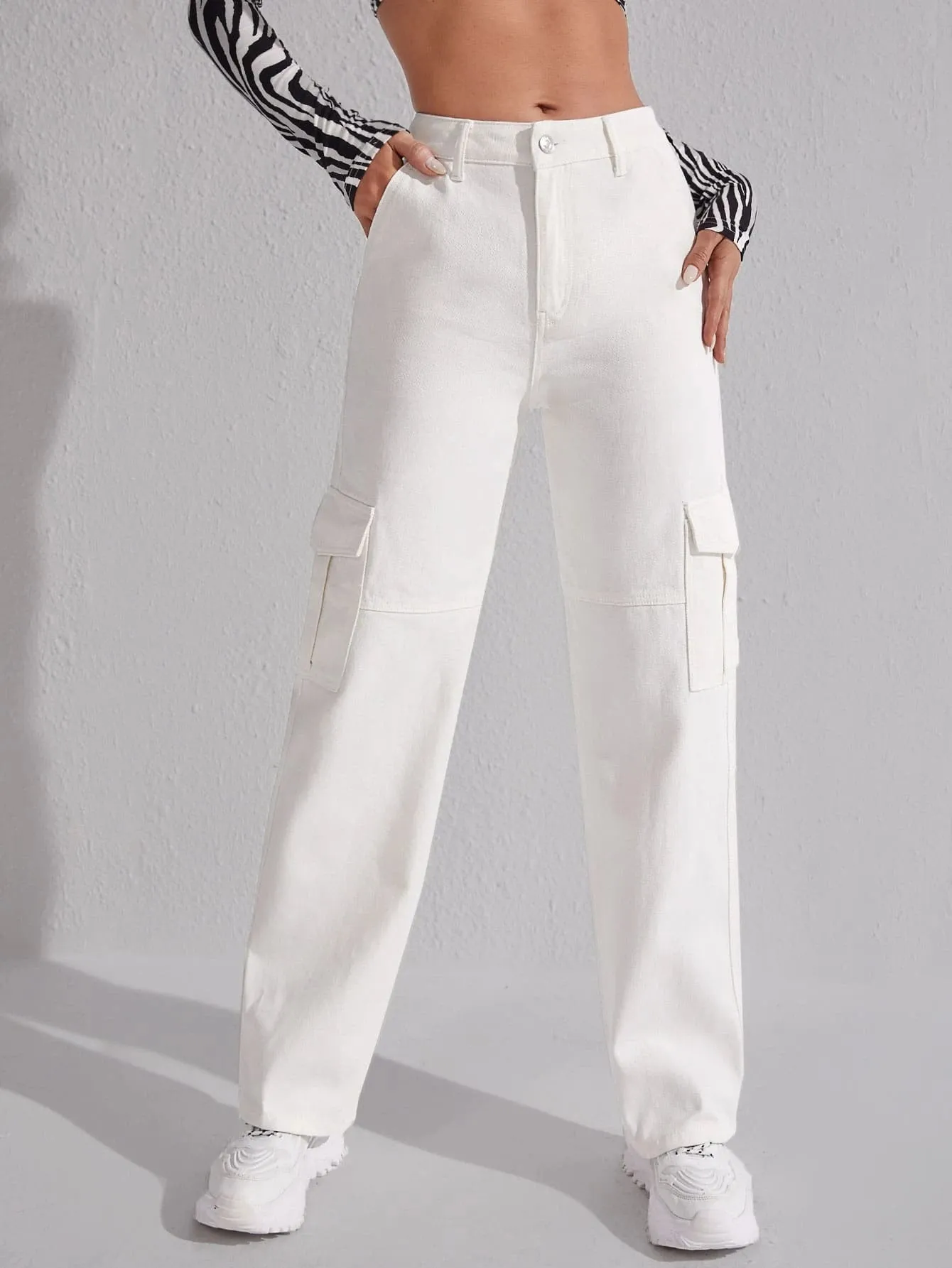 High Waist Flap Pockets Cargo Jeans